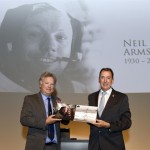 neil_armstrong_exponate_11